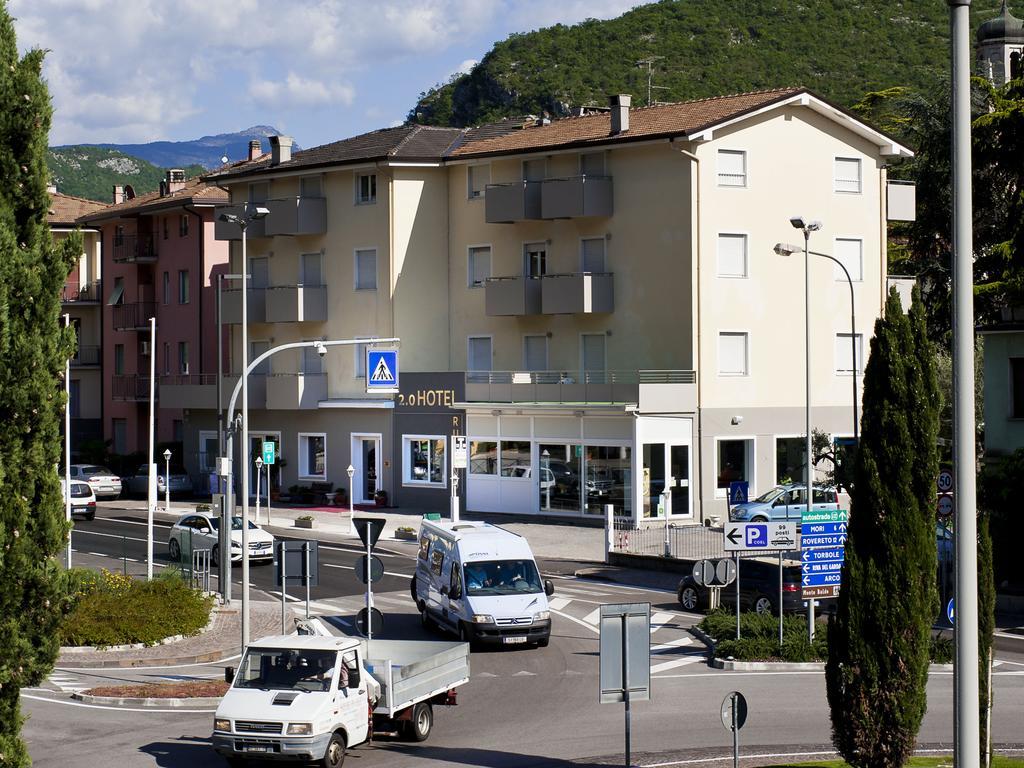 Hotel Rubino Nago Exteriör bild