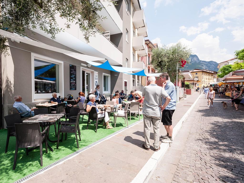 Hotel Rubino Nago Exteriör bild